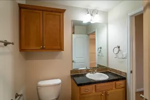 117 Corinna Ct, Hurst, TX 76053 - Photo 19