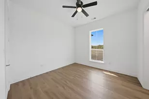 13929 Jackson Rd, Krum, TX 76249 - Photo 25