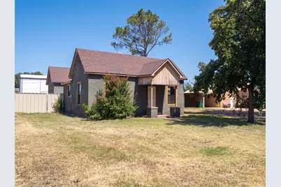 606 N Cedar Street, Seymour, TX 76380 - Photo 1
