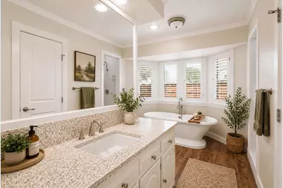 10115 Laingtree Drive, Dallas, TX 75243 - Photo 5