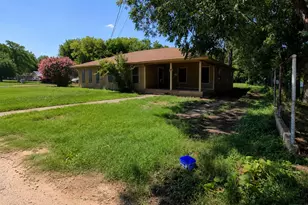 308 E Patterson St, Eastland, TX 76448 - Photo 3