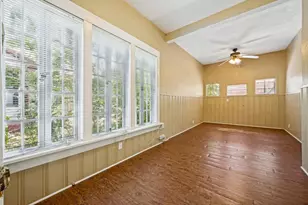 904 W Hickory St, Denton, TX 76201 - Photo 3