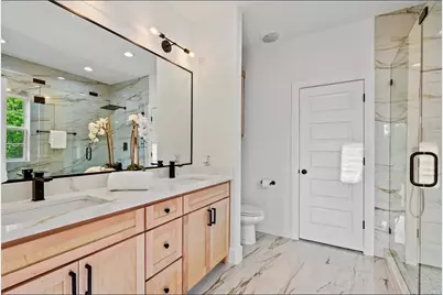 2522 Seevers Avenue, Dallas, TX 75216 - Photo 17