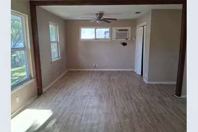 2133 Glenfield Avenue, Dallas, TX 75224 - Photo 15