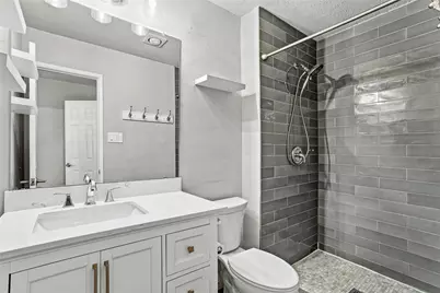 6203 Rainier Road, Plano, TX 75023 - Photo 5