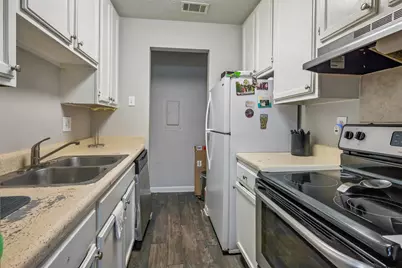 4502 Gaston Avenue #320, Dallas, TX 75246 - Photo 5