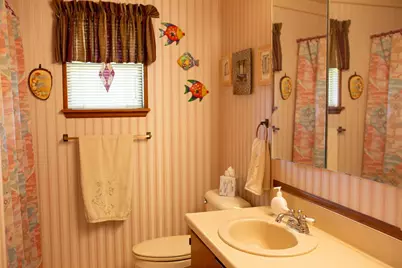 1021 Avenue B, Fredericksburg, TX 78624 - Photo 23