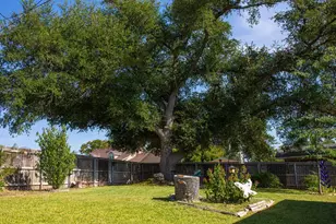 1021 Ave B, Fredericksburg, TX 78624 - Photo 37