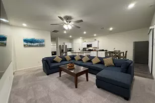 17 Cherryridge Dr, Edgecliff Village, TX 76134 - Photo 5
