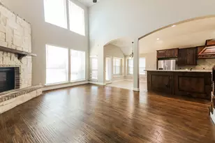 13624 Cortes de Pallas Dr, Little Elm, TX 75068 - Photo 5