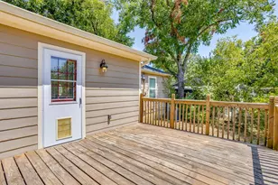 128 Tarrant Ave, Burleson, TX 76028 - Photo 35