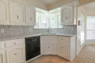 6809 Fawn Valley Pl, Rowlett, TX 75089 - Photo 9