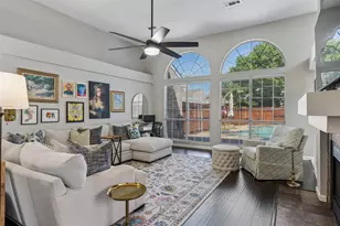 8113 Pickard Dr, Rowlett, TX 75088 - Photo 3