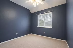4205 Creek Falls Dr, Corinth, TX 76208 - Photo 17