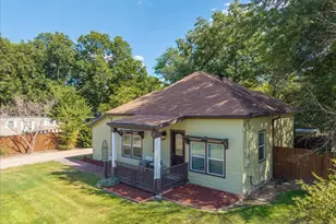 220 E Holley St, Alba, TX 75410 - Photo 5