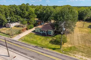 220 E Holley St, Alba, TX 75410 - Photo 31
