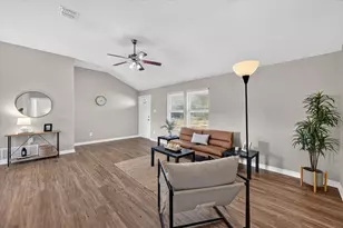 9124 Alabama St, Joshua, TX 76058 - Photo 5