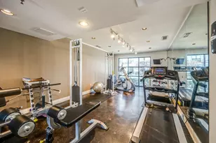 4605 Cedar Springs Rd, Dallas, TX 75219 - Photo 17