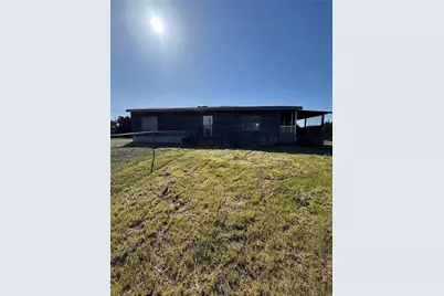 910 Star Drive, Granbury, TX 76049 - Photo 3