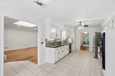 2512 Timbercreek Drive, Plano, TX 75075 - Photo 11