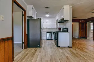 7524 Overhill Rd, Fort Worth, TX 76116 - Photo 9