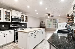 6876 Permian Ln, Fort Worth, TX 76137 - Photo 7