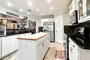 6876 Permian Ln, Fort Worth, TX 76137 - Photo 9