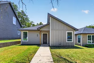 610 E Texas St, Denison, TX 75021 - Photo 1