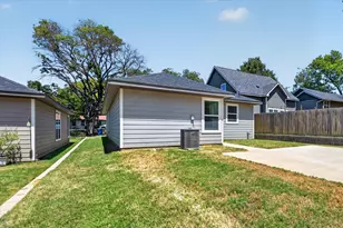 610 E Texas St, Denison, TX 75021 - Photo 23