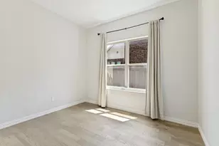1520 Eleanor Dr, Fort Worth, TX 76052 - Photo 15