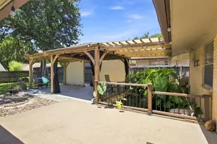 2022 Normandy Dr, Irving, TX 75060 - Photo 13