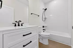 1312 Phoenix Ct, Granbury, TX 76048 - Photo 21