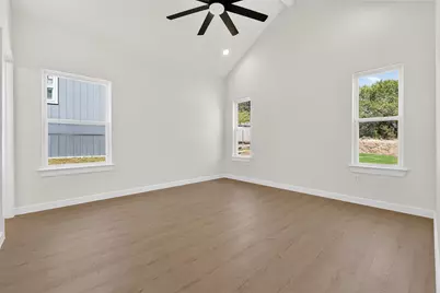 1312 Phoenix Court, Granbury, TX 76048 - Photo 15