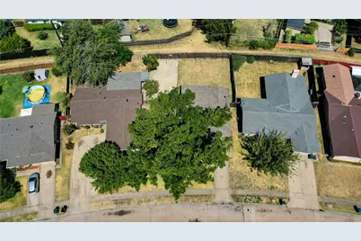 3217 Centennial Drive, Garland, TX 75042 - Photo 23
