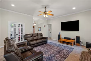 9719 Ravenswood Rd, Granbury, TX 76049 - Photo 13