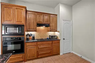 9719 Ravenswood Rd, Granbury, TX 76049 - Photo 19