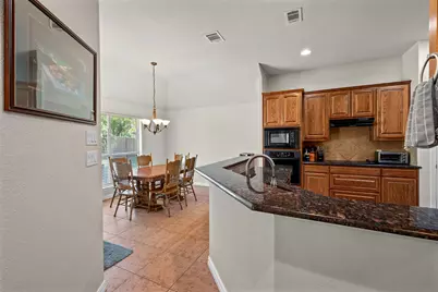 9719 Ravenswood Road, Granbury, TX 76049 - Photo 15