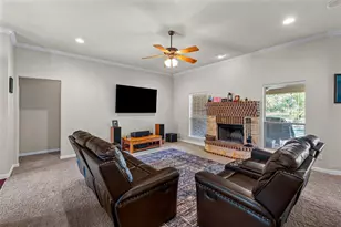 9719 Ravenswood Rd, Granbury, TX 76049 - Photo 11