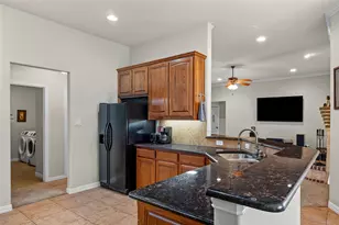 9719 Ravenswood Rd, Granbury, TX 76049 - Photo 17