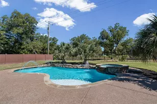 9719 Ravenswood Rd, Granbury, TX 76049 - Photo 5