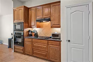 9719 Ravenswood Rd, Granbury, TX 76049 - Photo 19