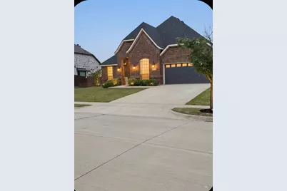 1533 Pierce Street, Waxahachie, TX 75165 - Photo 1