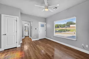 990 W 6th Ave, Denison, TX 75021 - Photo 13