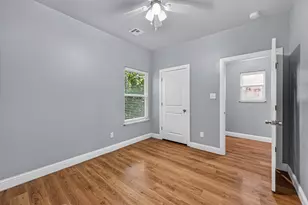 990 W 6th Ave, Denison, TX 75021 - Photo 5