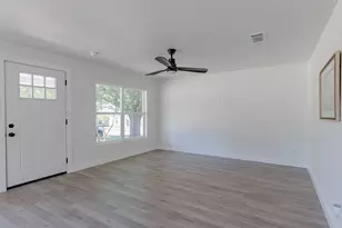 4033 Locke Ave, Fort Worth, TX 76107 - Photo 5