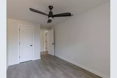 4033 Locke Avenue, Fort Worth, TX 76107 - Photo 33
