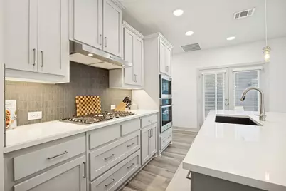 1520 Jackson Street, Carrollton, TX 75006 - Photo 9