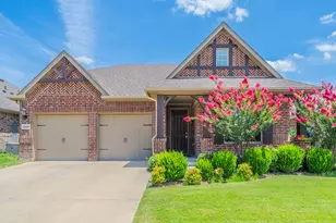 1621 Ranch Trail Rd, Aubrey, TX 76227 - Photo 1