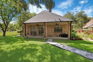 2314 Club Creek Blvd, Garland, TX 75043 - Photo 37