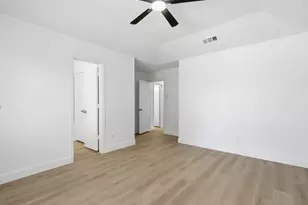 1140 W Hills Terrace, Saginaw, TX 76179 - Photo 11
